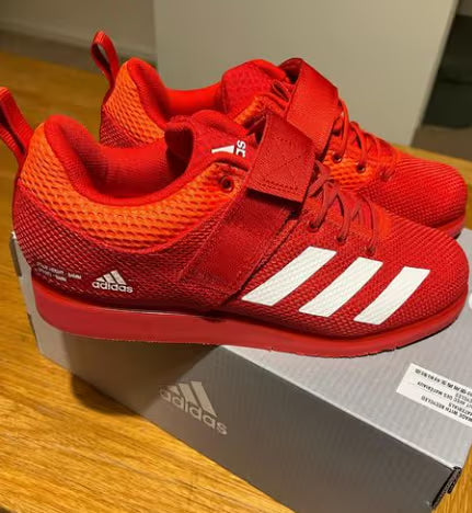 Adidas Powerlift 5 in use