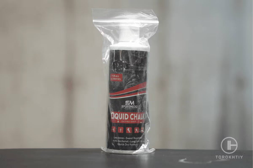 Sportmediq Liquid Chalk in use