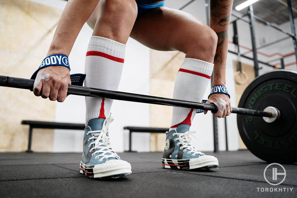 Long Weightlifting Socken von WBCM in use