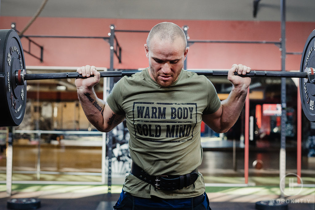 Mejora el rendimiento en el levantamiento de pesas