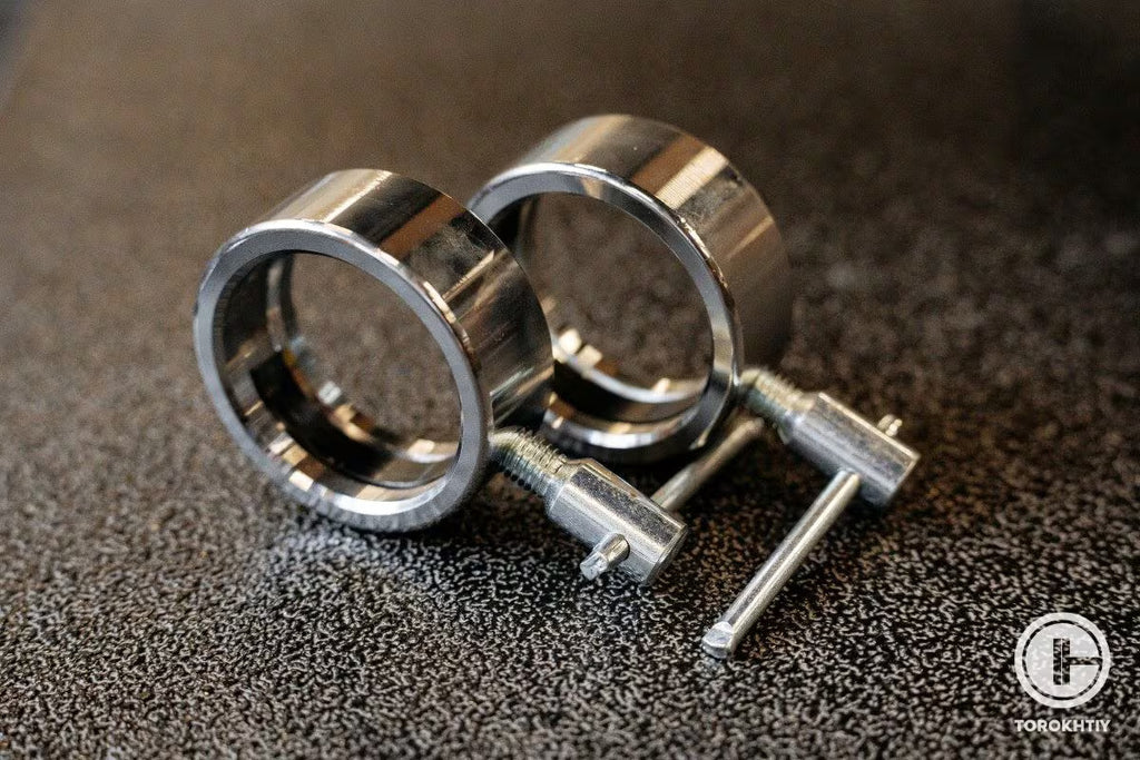 Fox Claw Olympic Barbell Collars in use