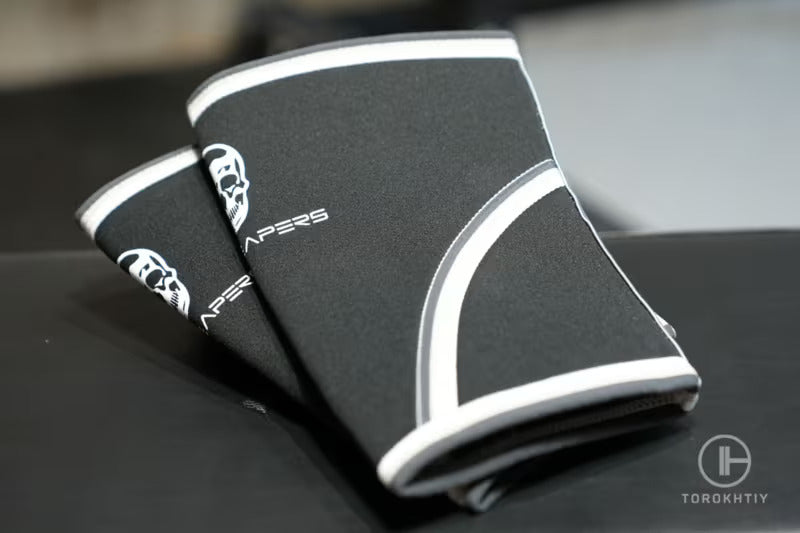 Gymreapers Ellenbogenbandage für Kraftsport & Bodybuilding